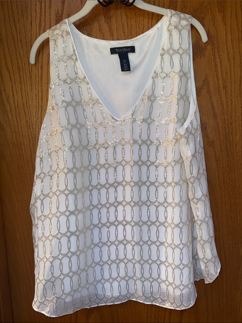 White House Black Market White Sleeveless V-Neck Shimmer Blouse